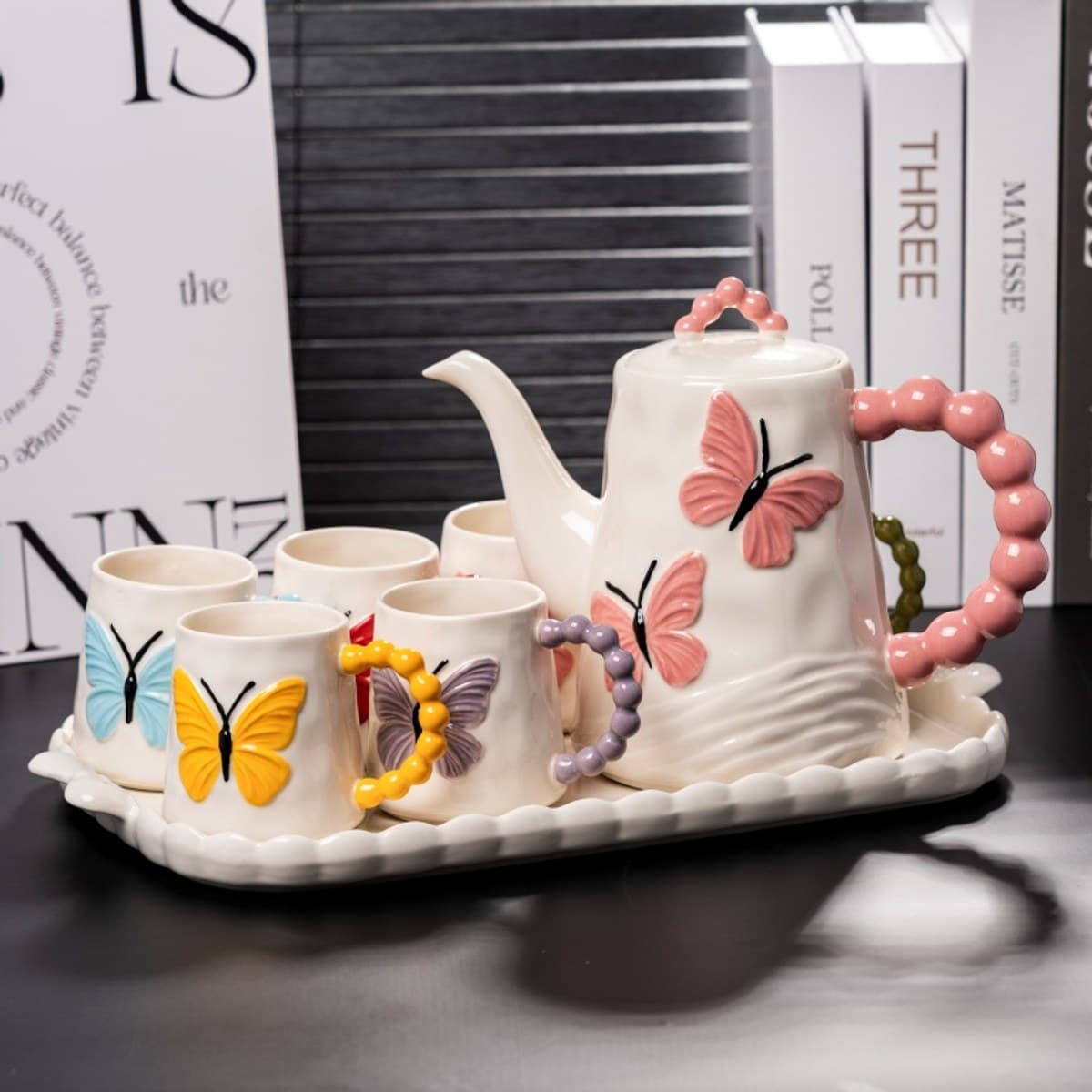 Embossed Ceramic Drinkware Set detail 4