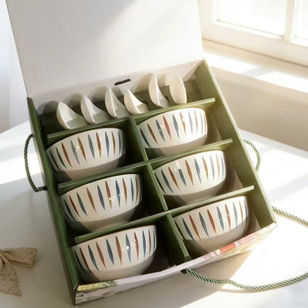 European Ceramic Bowl and Plate Gift Set alternate view