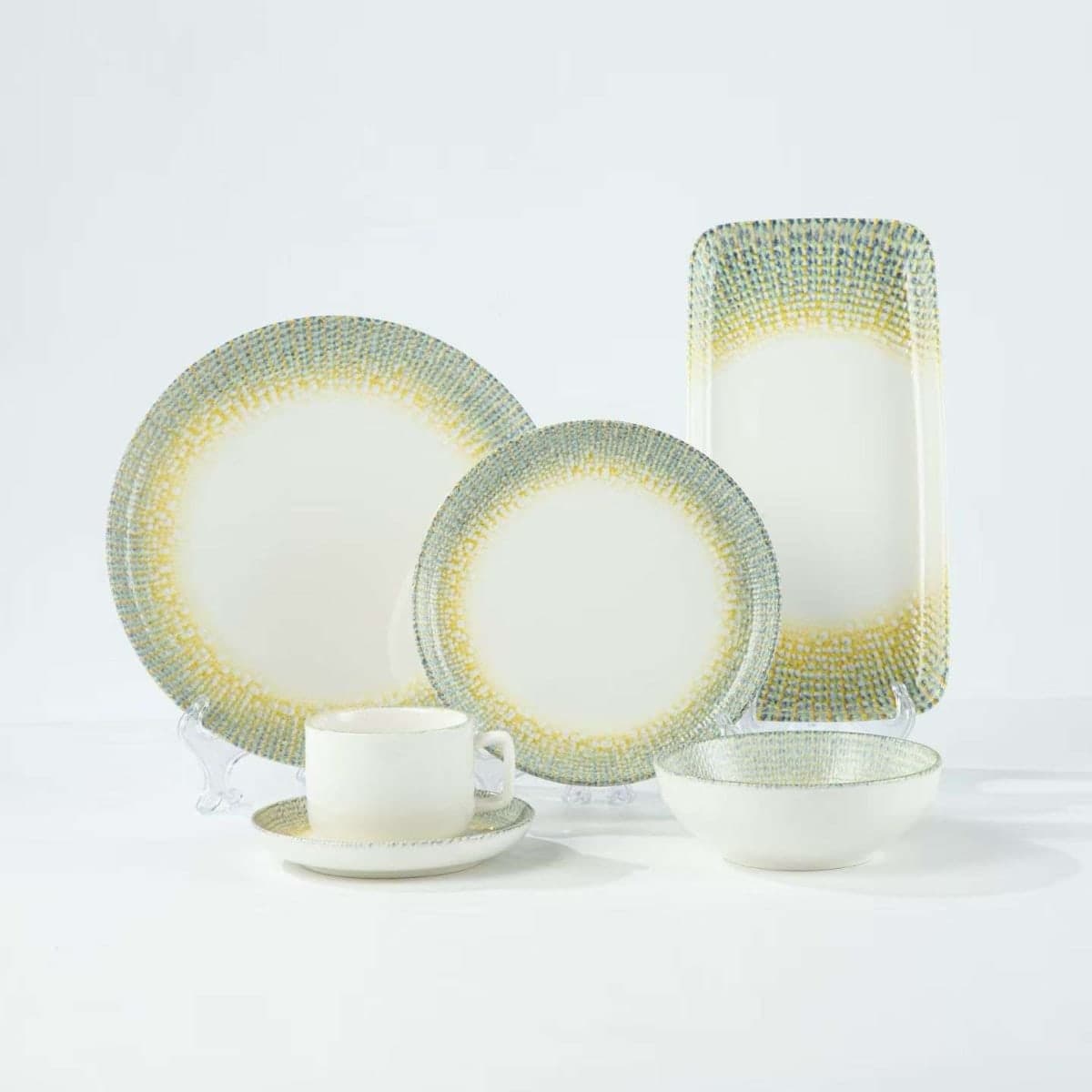 Printed Ceramic Dinnerware Set, 32 Pieces detail 4